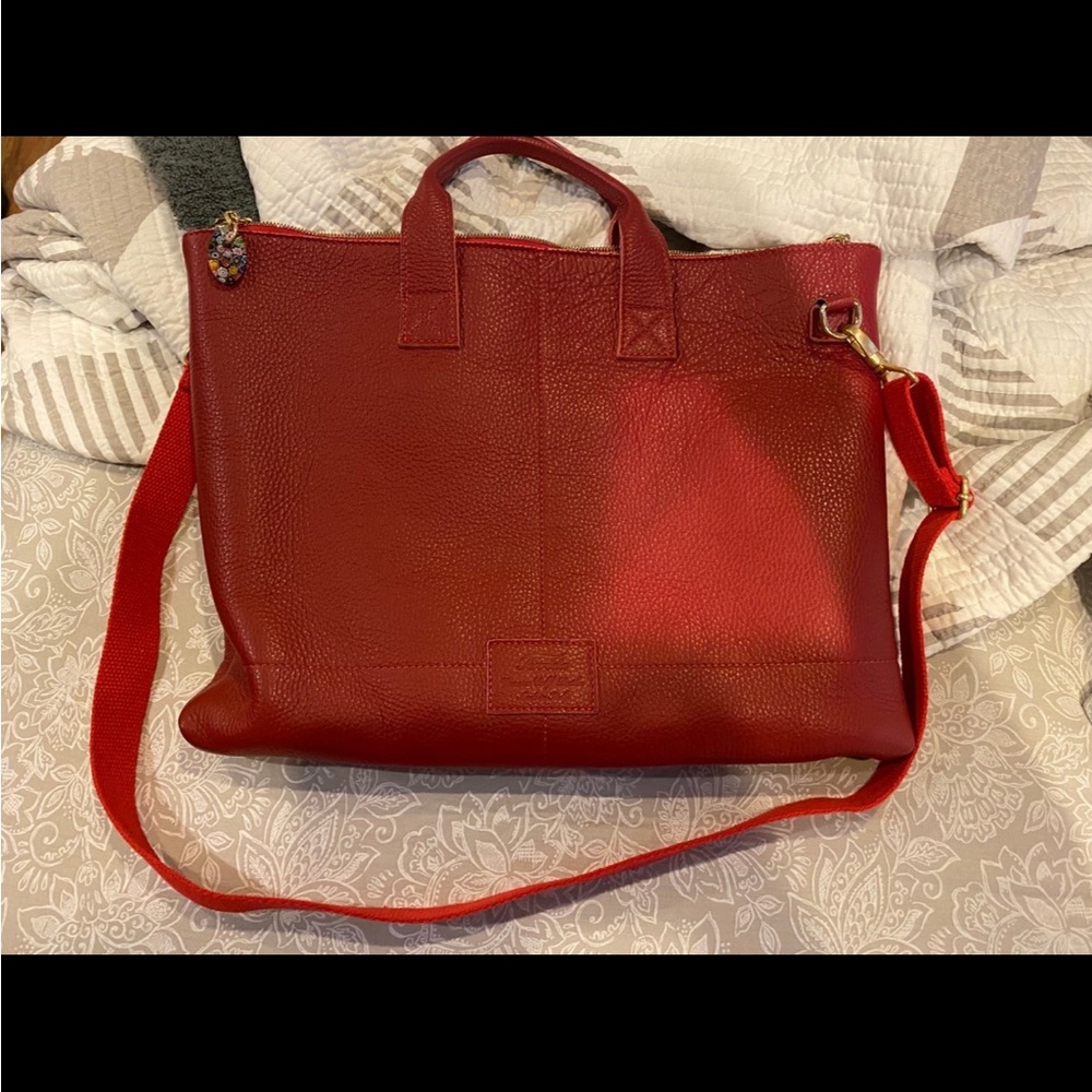 Terrida Red Handbag - Picture 2 of 11